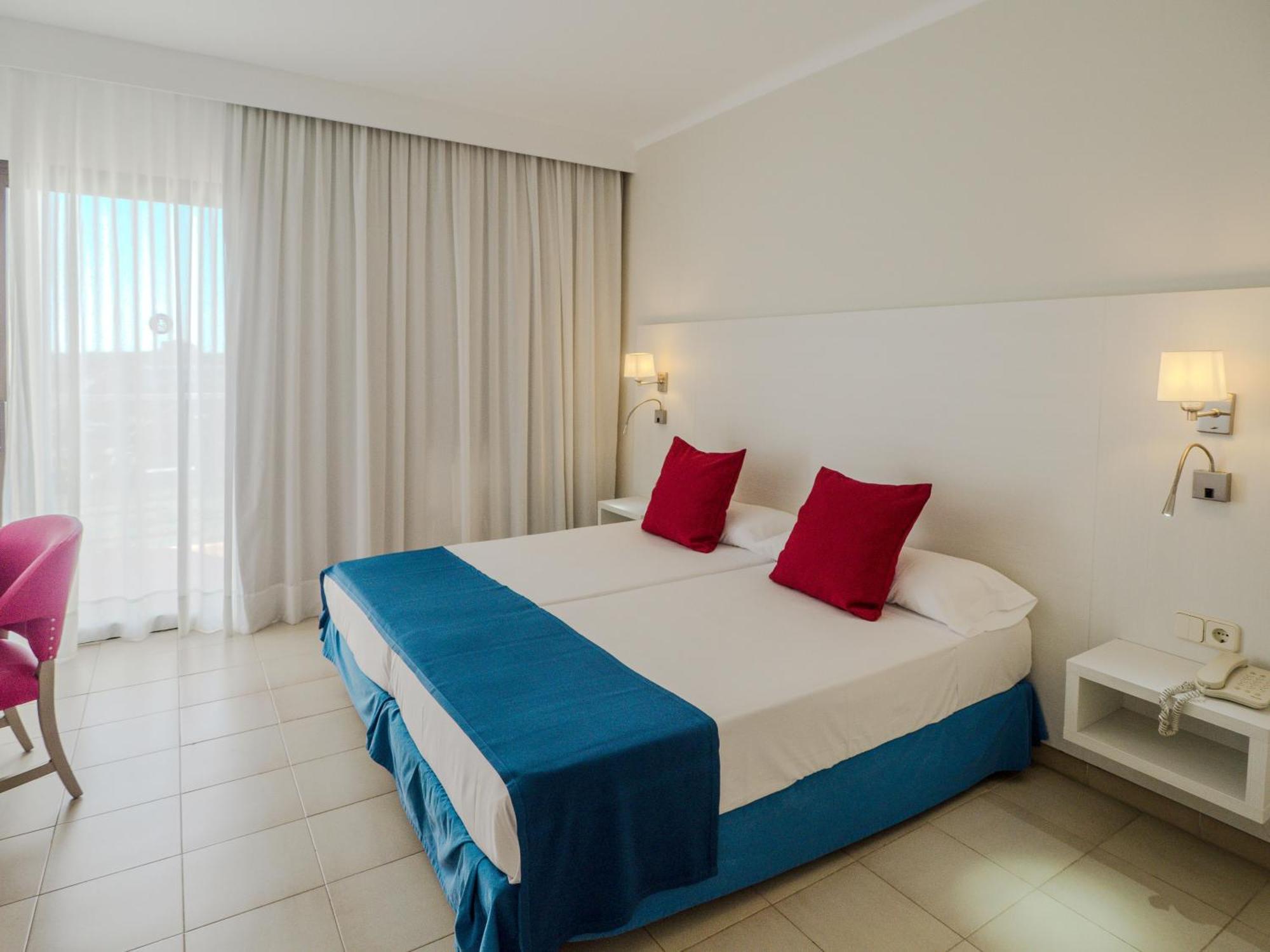 Hotel La Santa Maria Cala Millor  Kültér fotó