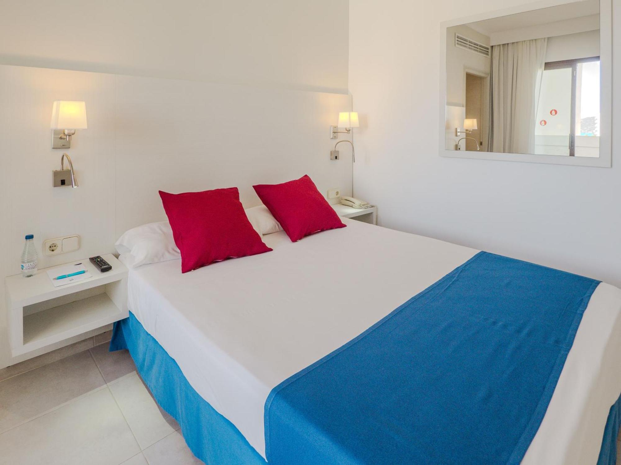 Hotel La Santa Maria Cala Millor  Kültér fotó